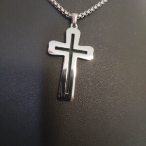 Orvosi acél kereszt alakú medál polírozott 40 mm x 23 mm
