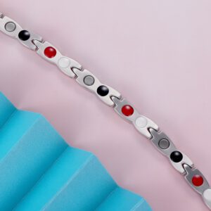 Alternative view of Amarillisz mágneses nemesacél karlánc rose gold (rózsa arany) fazonban